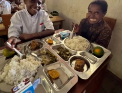 Makan Gratis untuk Anak Papua Ditentang OPM, Ancaman Pembakaran Sekolah Meningkat!