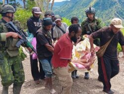 Satgas Damai Cartenz Lanjutkan Operasi Evakuasi Korban Serangan di Papua
