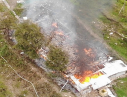 Brutal! Kelompok OPM Tembak dan Bakar Jemaat Gereja di Papua, Rumah Ibadah Dihancurkan saat Kebaktian