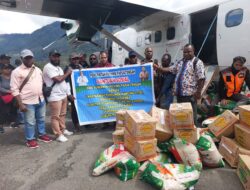 Pemprov Papua Tengah Beri Bantuan Sembako dan Obat untuk Korban Konflik di Intan Jaya