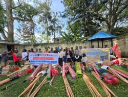 Fransina Daby Anggota DPR Papua Pegunungan Bantu Salurkan Donasi untuk Mahasiswa