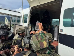 Prajurit TNI Tertembak di Puncak, Dievakuasi Darurat ke Mimika