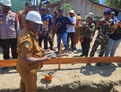 Wali Kota Jayapura Salurkan Rumah Layak Huni, Tiap Kampung Dapat 2 Unit