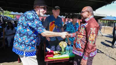 Meki Nawipa Luncurkan Black Pearl English Academy untuk Tingkatkan Kompetensi Pemuda Papua