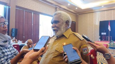Wagub Imadawa Soroti Krisis Pendidikan di Kampung-Kampung Papua
