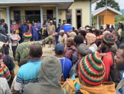 Warga Paniai Serentak Demo Tolak Kedatangan OPM di Wilayah Mereka