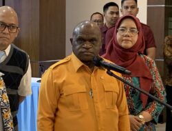 Natalius Pigai Apresiasi Program MBG: Solusi Konkret untuk Generasi Papua yang Sehat