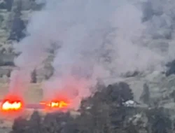 OPM Bakar Rumah Dinas Bupati Puncak di Omukia, Warga Murka