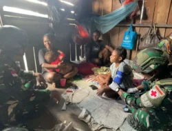 Satgas Yonif 521/DY Optimalkan CKG untuk Bantu Warga Terpencil Yalimo