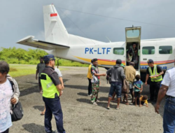 Warga Papua Barat Gembira: Penerbangan Perintis Akimuga Beroperasi Lancar