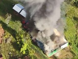 Aksi Brutal OPM: Puskesmas Kiwirok Hangus Dilalap Api