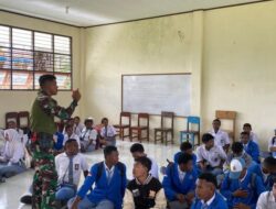 Yonif 756/WMS Bentuk Karakter Pelajar Papua melalui Pendidikan Wawasan Kebangsaan